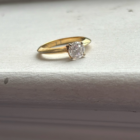 Vintage solitaire crystal gold cocktail ring size 6 - Picture 1 of 4